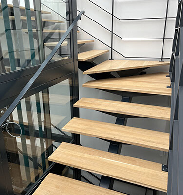 Menuiserie Taquet ile de France fabrication escalier bois