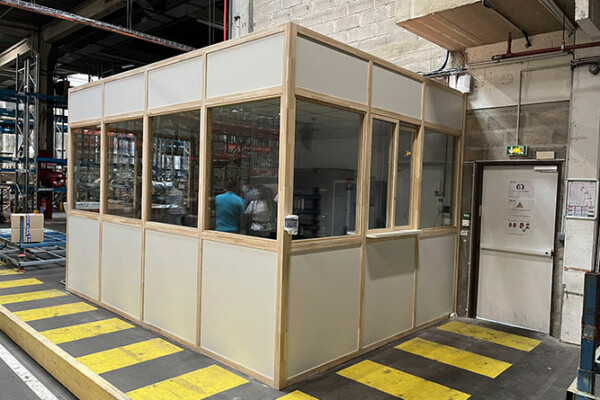 Menuiserie Taquet ile de France fabrication cabine atelier