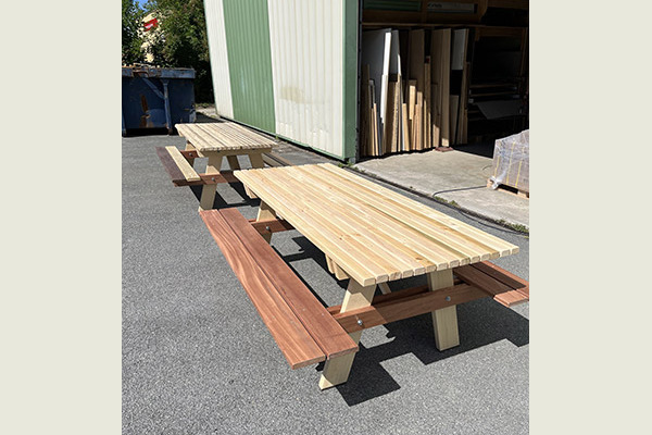 Menuiserie Taquet ile de France fabrication Table pic nic